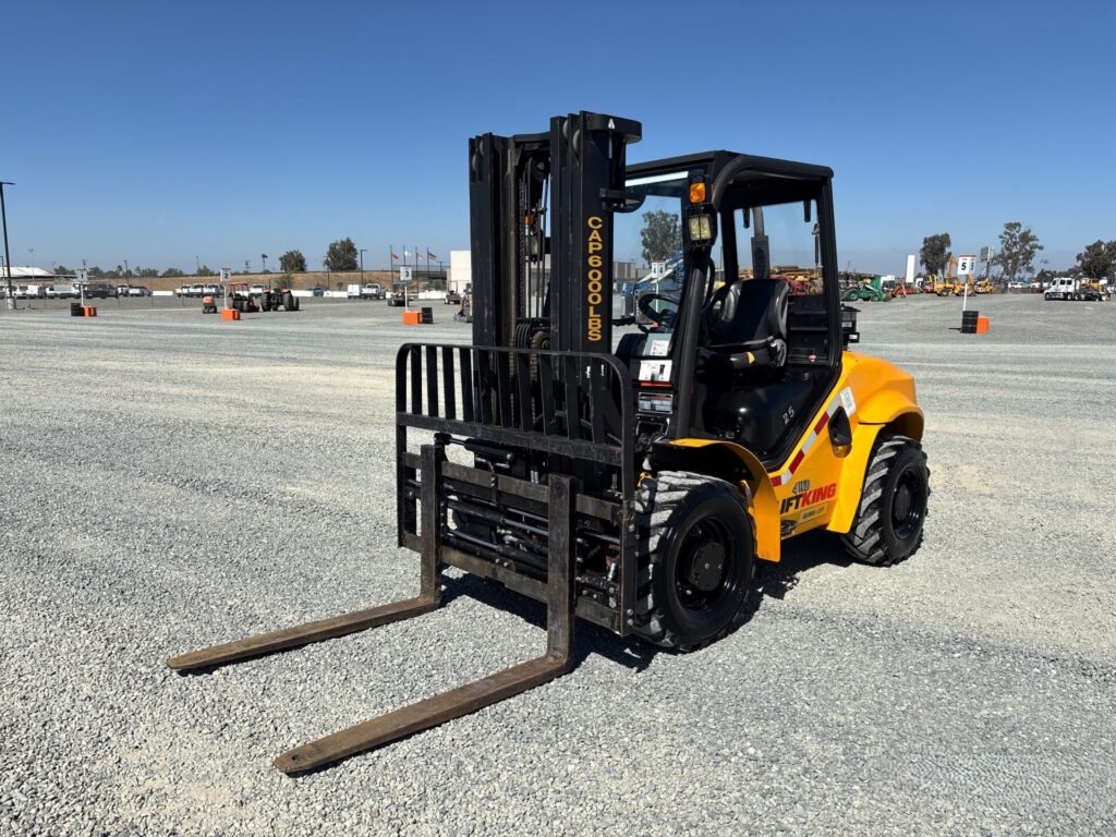 2022 Lift King LK6MC42 4X4 6,000lb. Rt Forklift